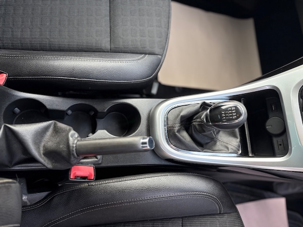 Used Vauxhall Astra GTC 2013 for sale - 73677596: Photo 26