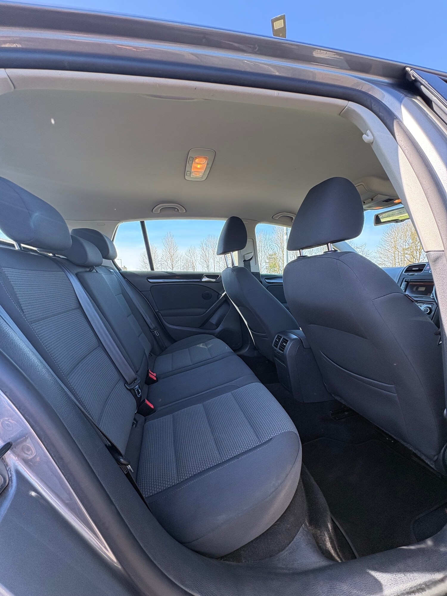 Used Volkswagen Golf 2011 for sale - 78106425: Photo 27