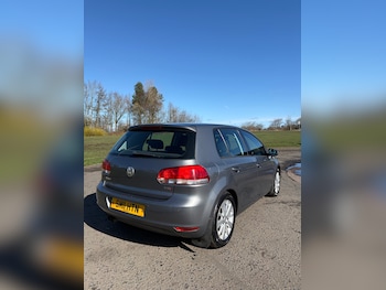 Used Volkswagen Golf 2011 for sale - 78106425: Photo