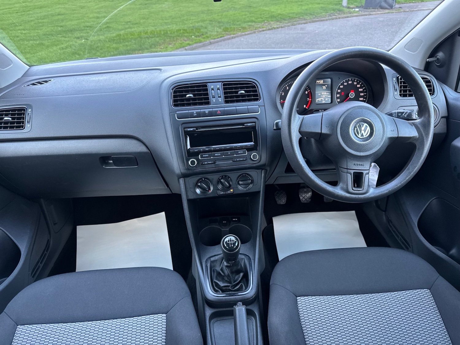 Used Volkswagen Polo 2014 for sale - 76590002: Photo 11