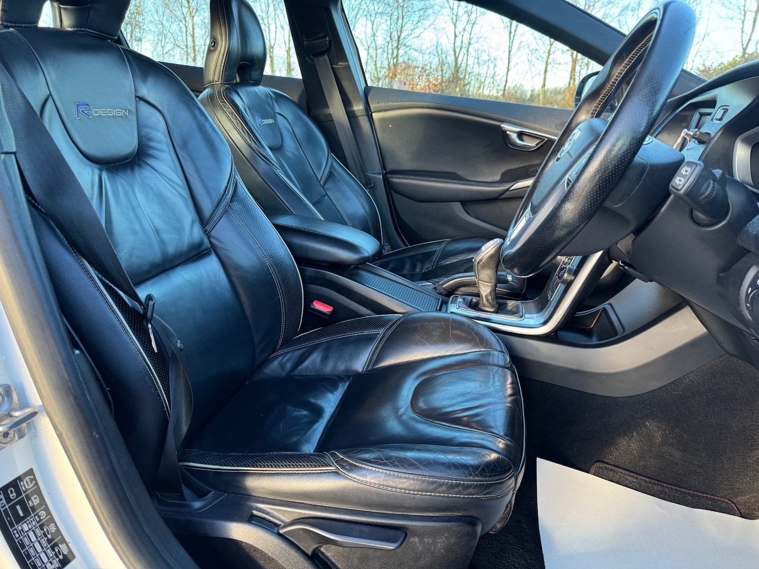 Used Volvo V40 2014 for sale - 77271066: Photo 11