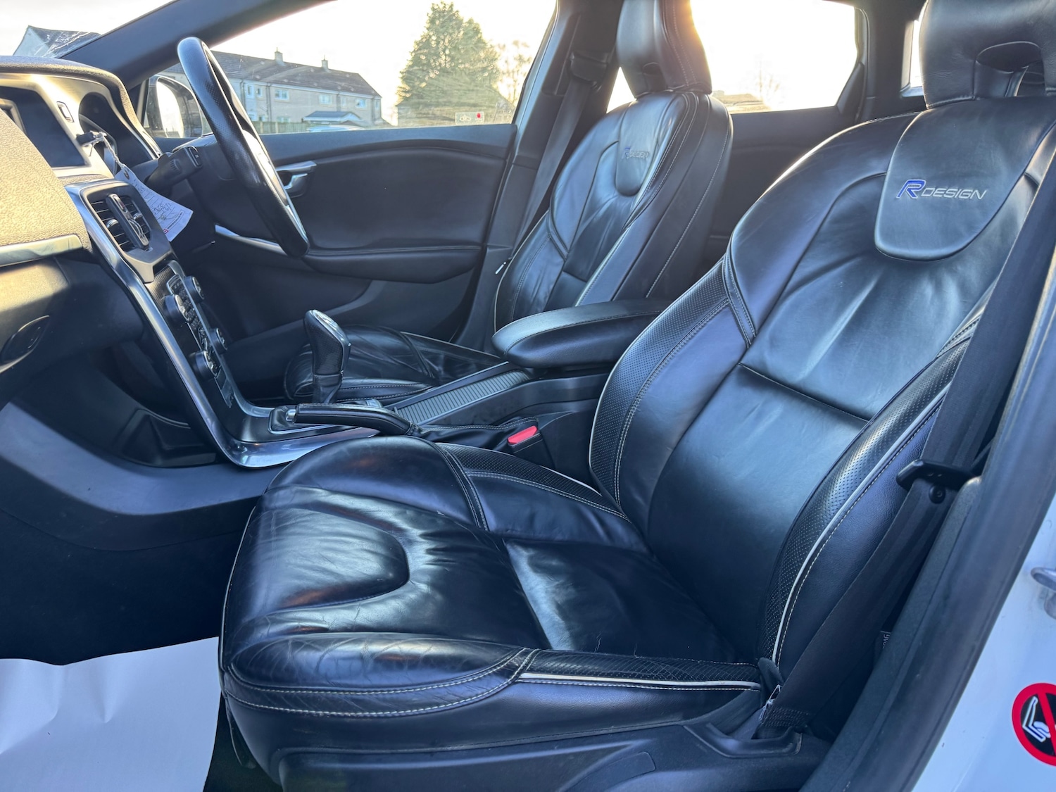 Used Volvo V40 2014 for sale - 77271066: Photo 13