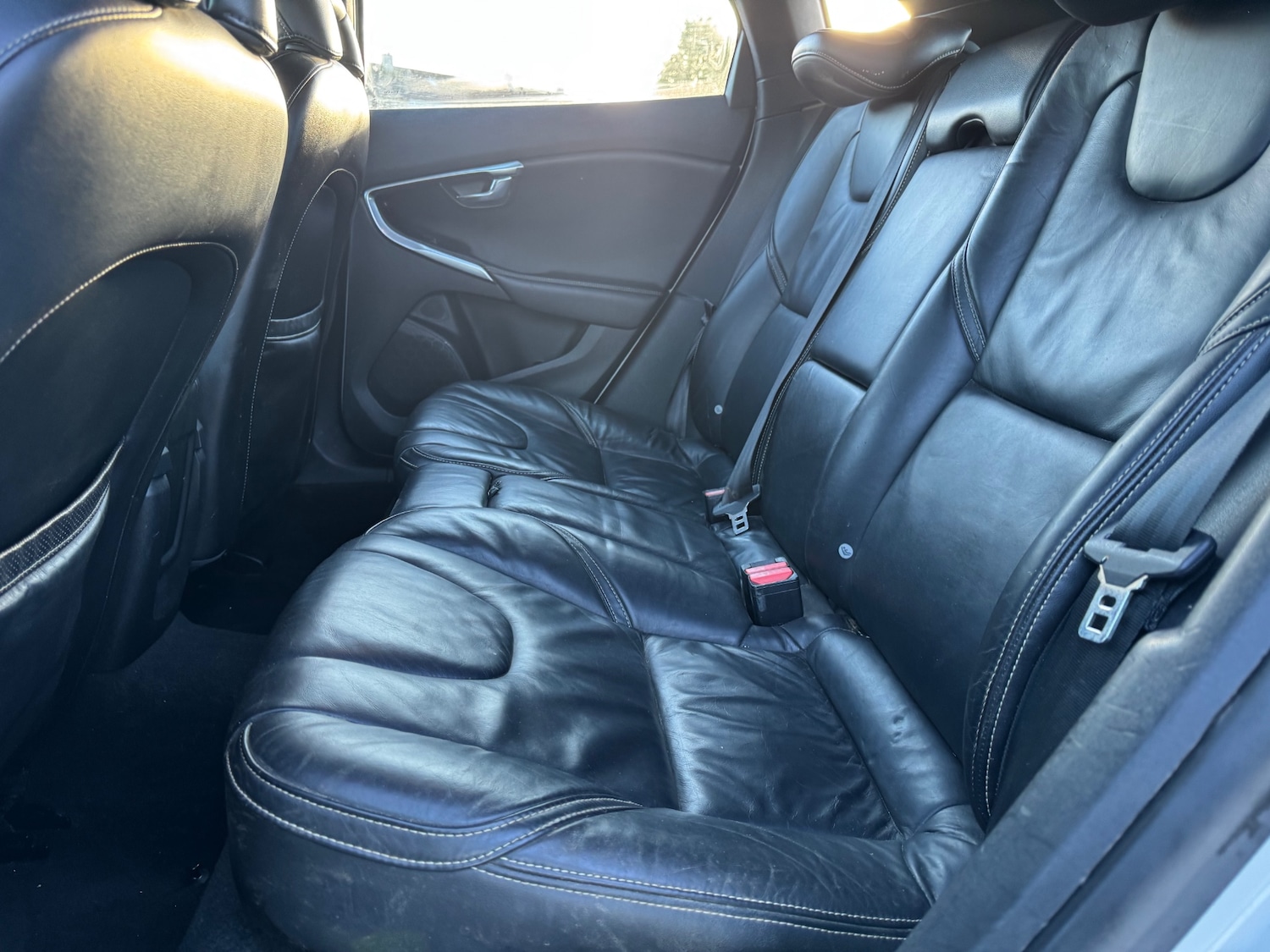 Used Volvo V40 2014 for sale - 77271066: Photo 18