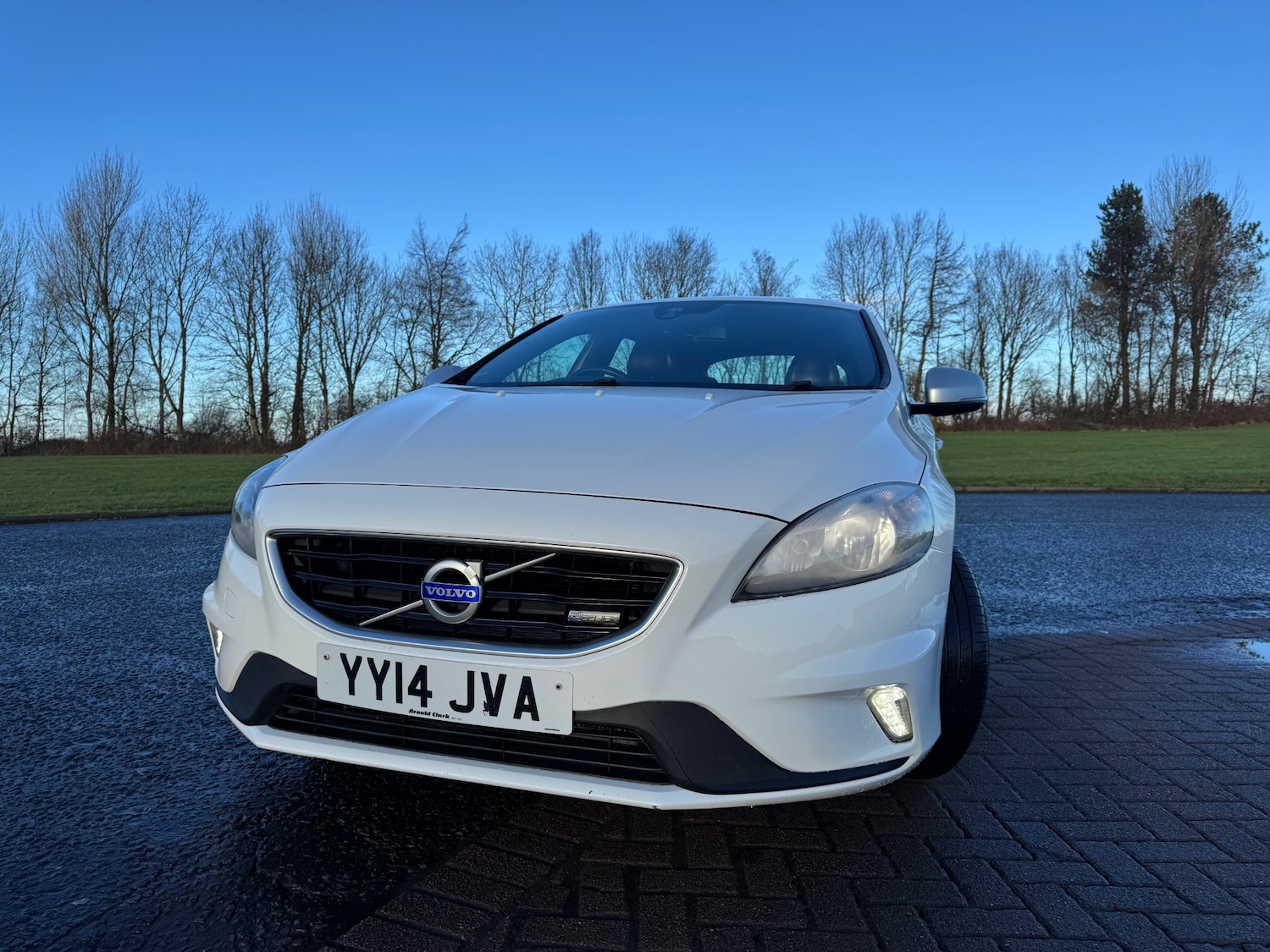 Used Volvo V40 2014 for sale - 77271066: Photo 8
