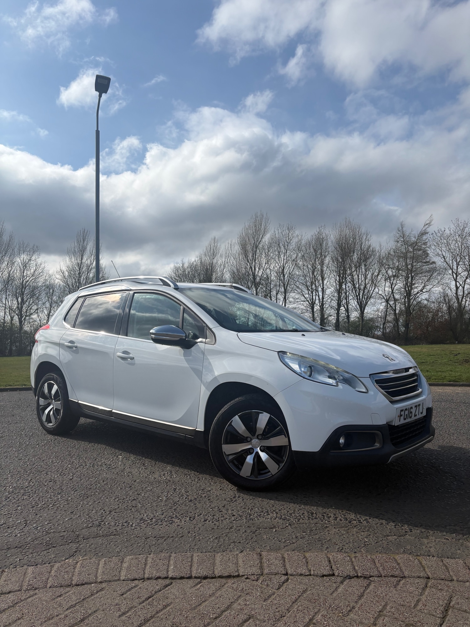 Used Peugeot 2008 2016 for sale - 78168699: Photo 1