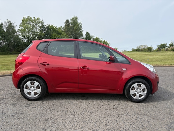Used Kia Venga 2014 for sale - 74748865: Photo 2