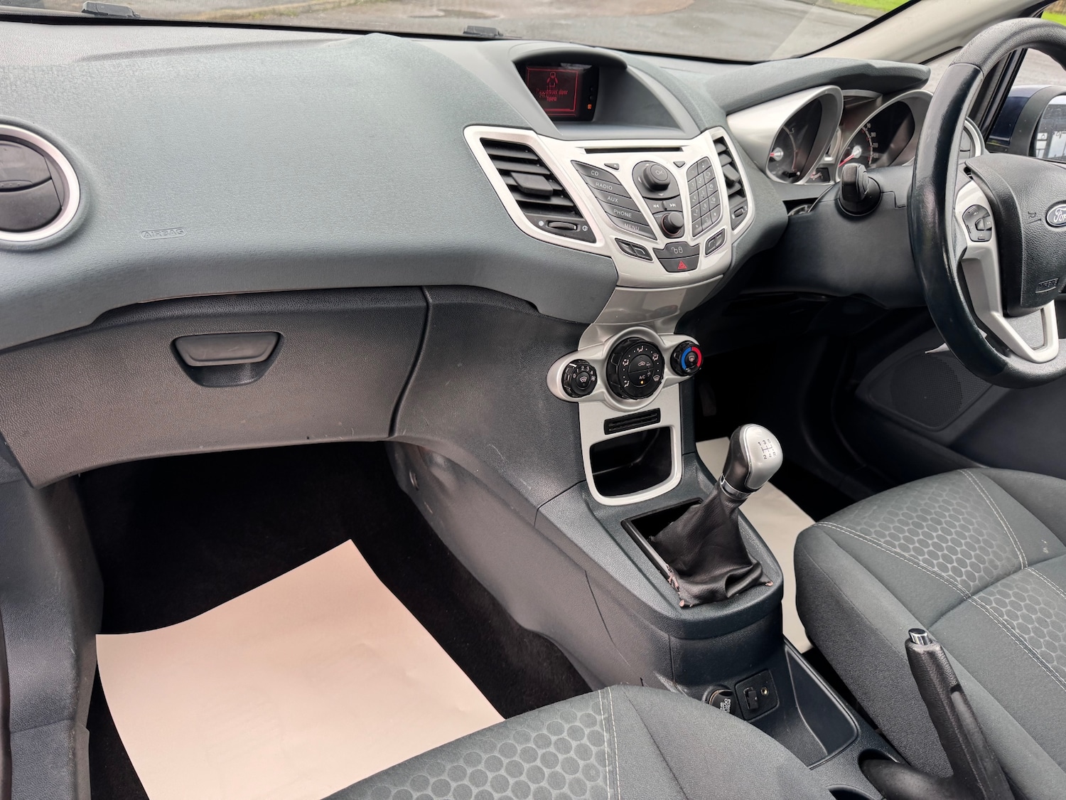 Used Ford Fiesta 2010 for sale - 76467866: Photo 12