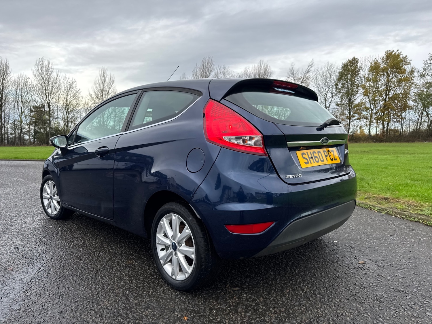 Used Ford Fiesta 2010 for sale - 76467866: Photo 5