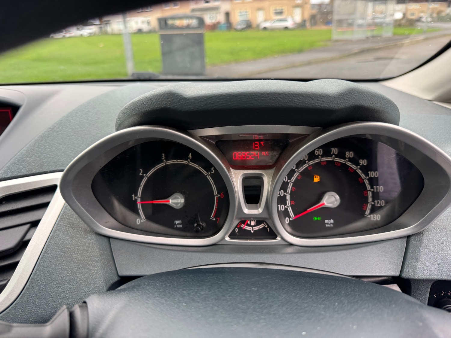 Used Ford Fiesta 2010 for sale - 76467866: Photo 7