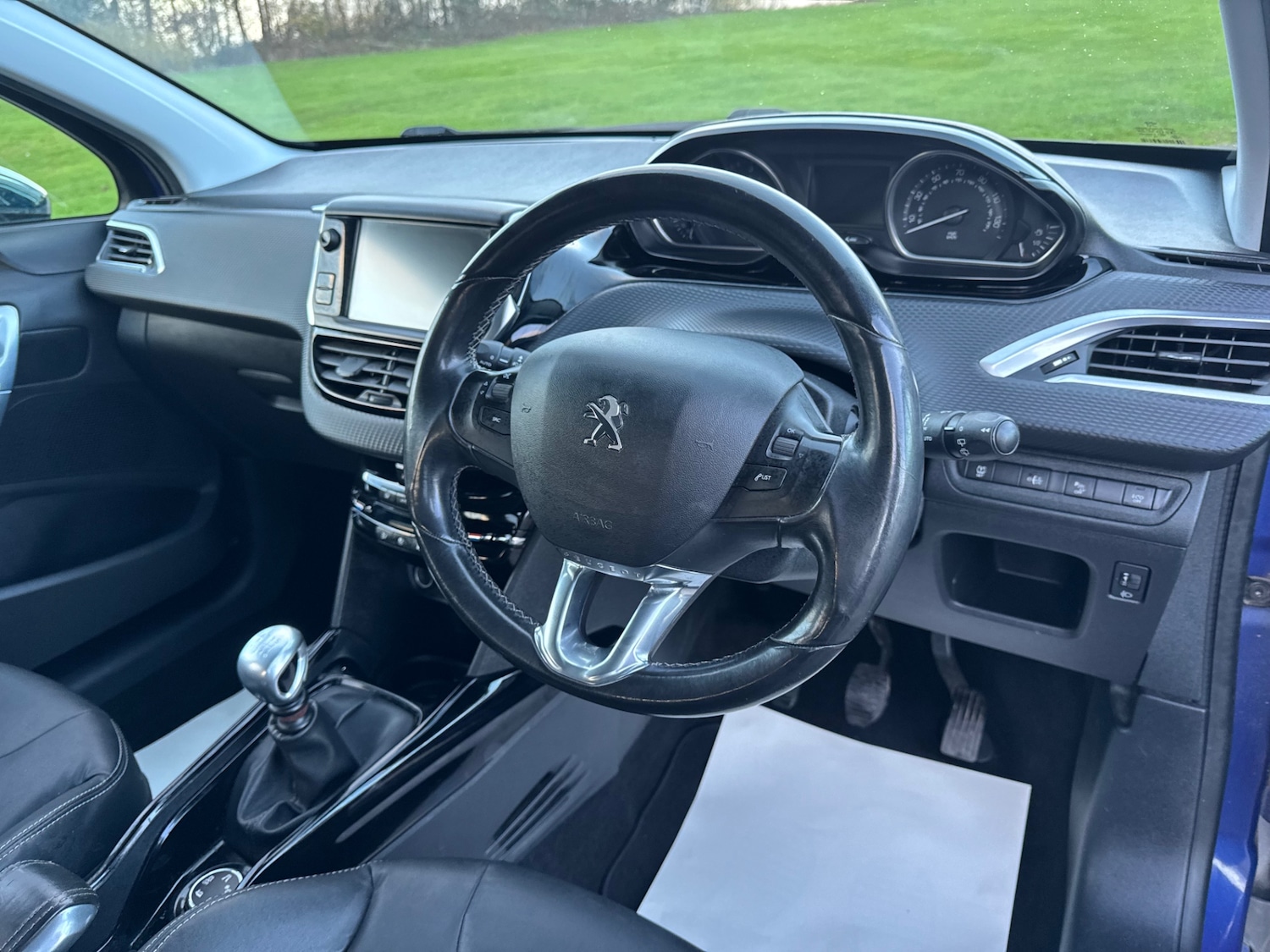 Used Peugeot 2008 2015 for sale - 76589988: Photo 13