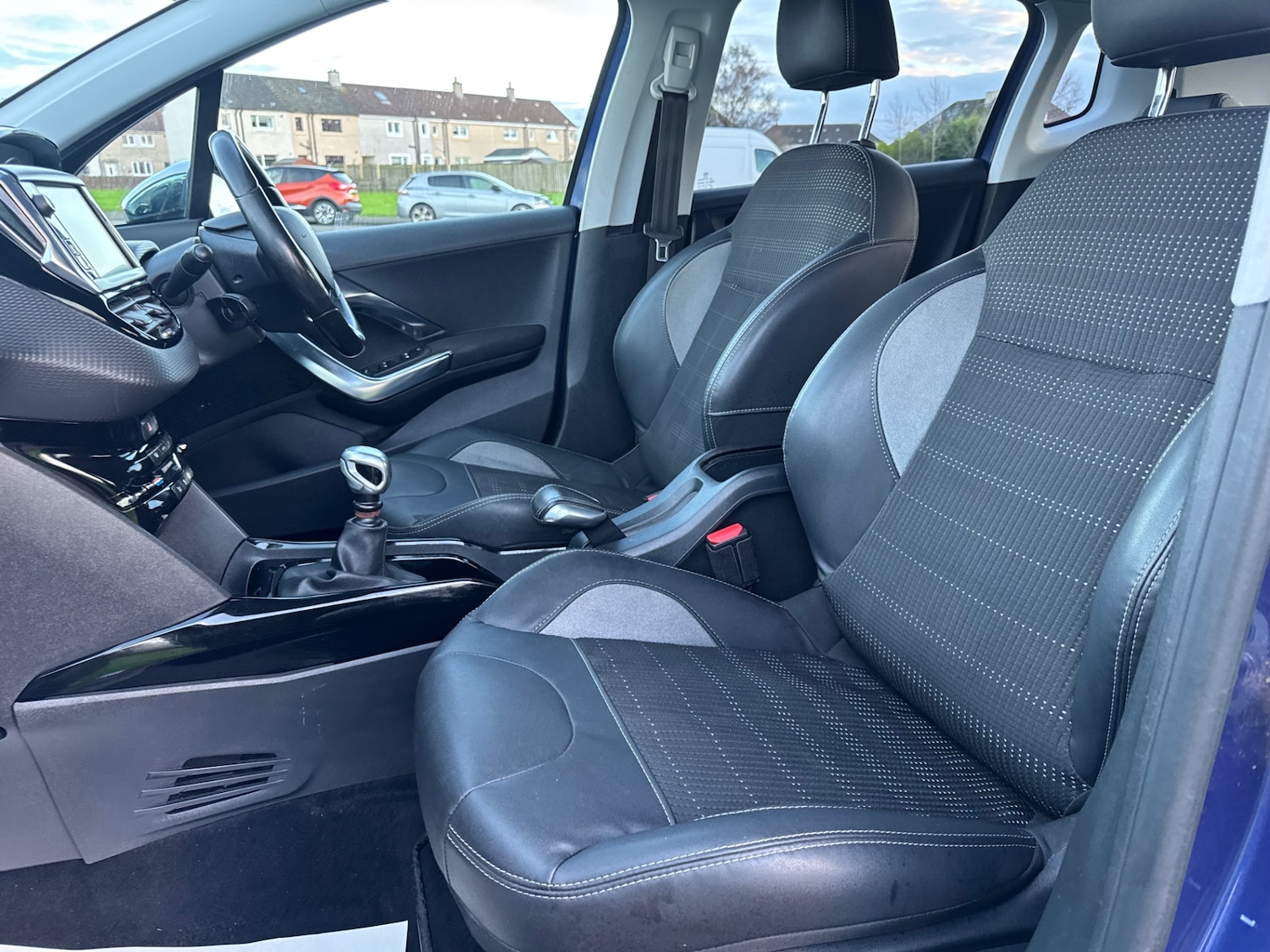 Used Peugeot 2008 2015 for sale - 76589988: Photo 16