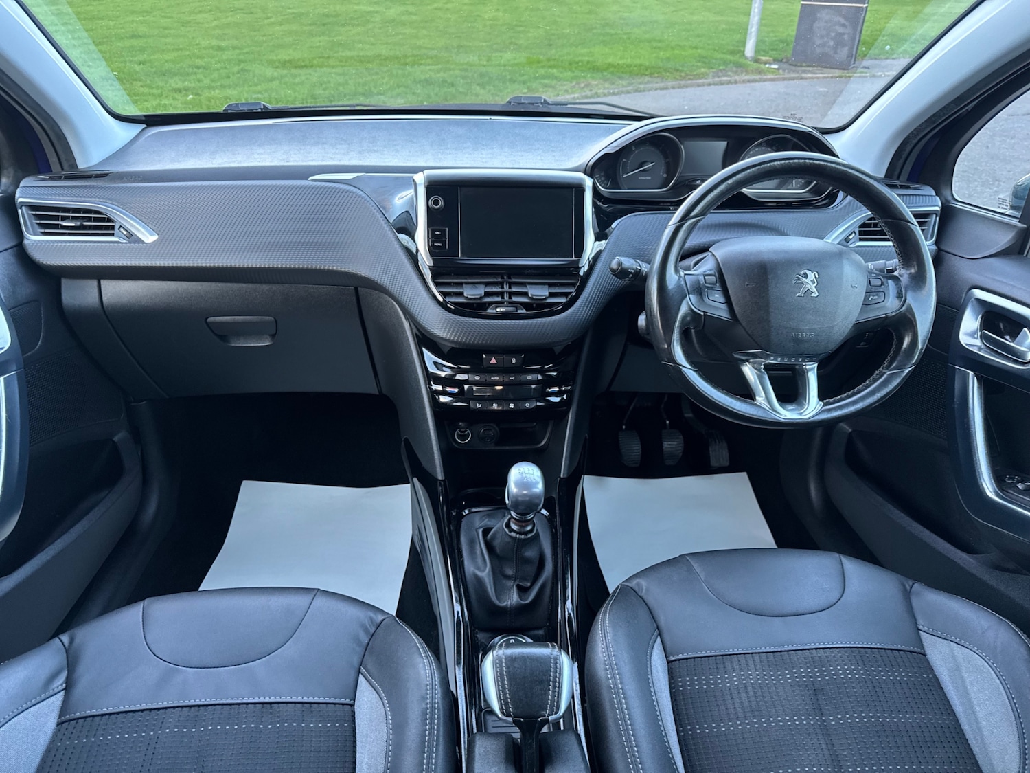 Used Peugeot 2008 2015 for sale - 76589988: Photo 17