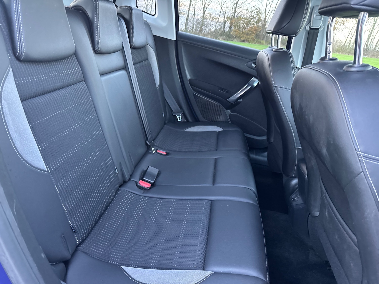 Used Peugeot 2008 2015 for sale - 76589988: Photo 18