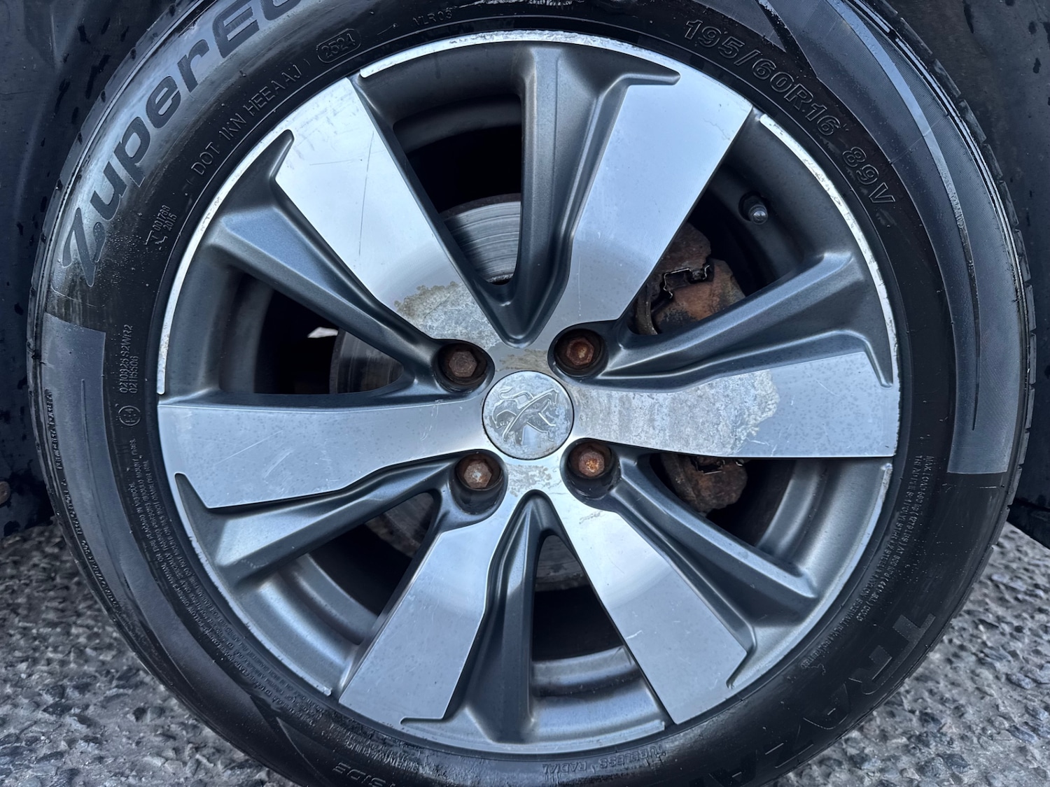 Used Peugeot 2008 2015 for sale - 76589988: Photo 29