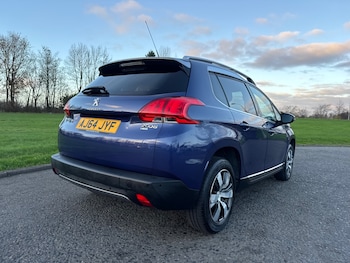 Used Peugeot 2008 2015 for sale - 76589988: Photo