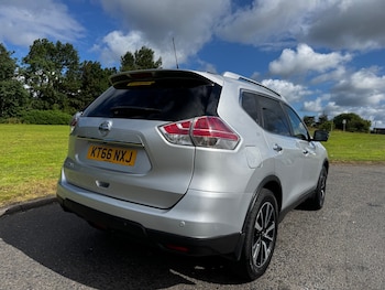 Used Nissan X-Trail 2017 for sale - 79365544: Photo