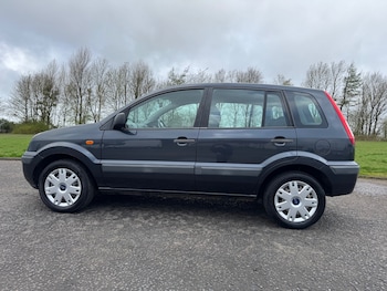 Used Ford Fusion 2010 for sale - 78296277: Photo