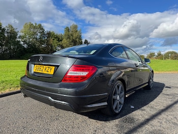 Used Mercedes-Benz C-Class 2012 for sale - 75972323: Photo