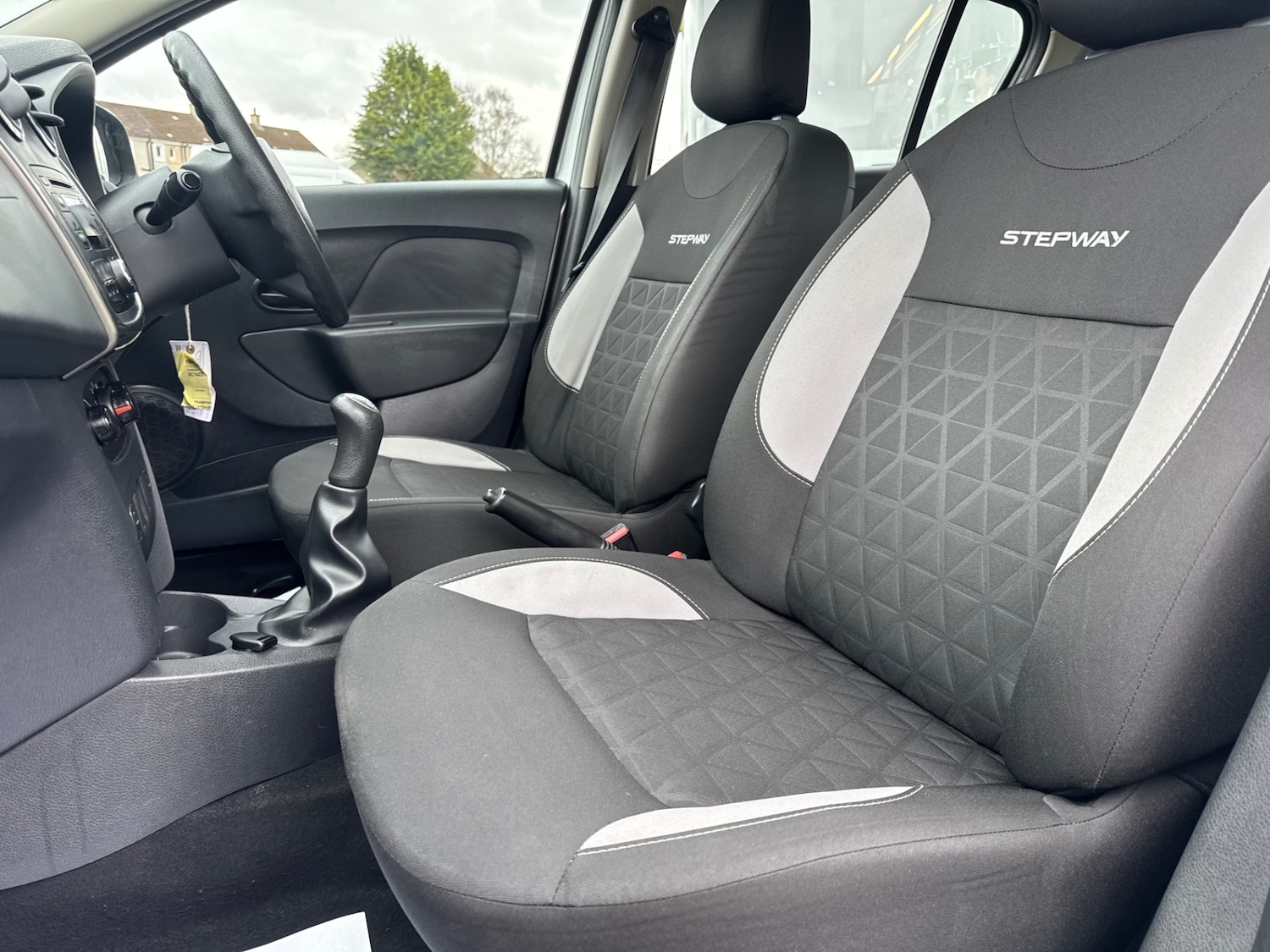 Used Dacia Sandero Stepway 2014 for sale - 77650247: Photo 15