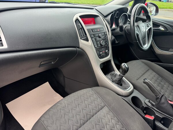Used Vauxhall Astra 2013 for sale - 75046349: Photo 16