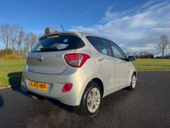 Used Hyundai i10 2015 for sale - 73539918: Photo