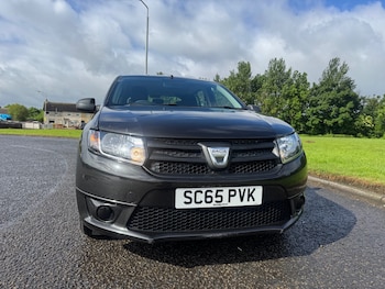 Used Dacia Sandero 2015 for sale - 78882083: Photo