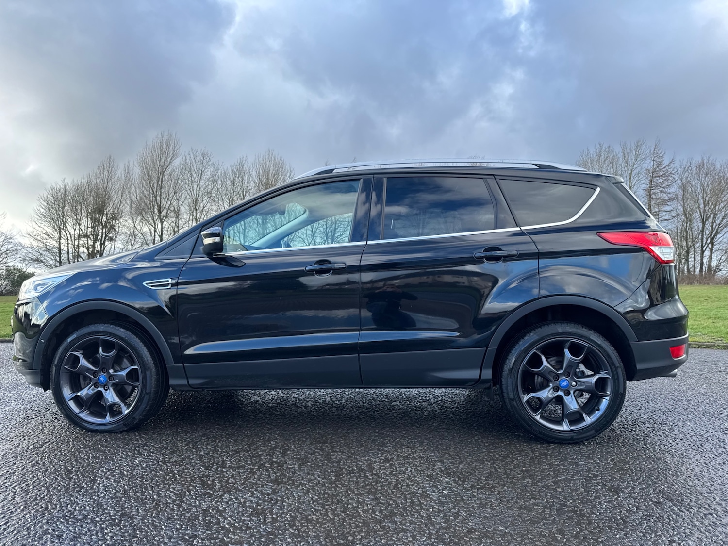 Used Ford Kuga 2016 for sale - 77890092: Photo 2