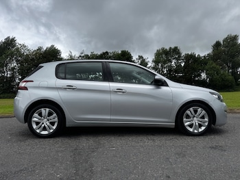 Used Peugeot 308 2016 for sale - 79392188: Photo