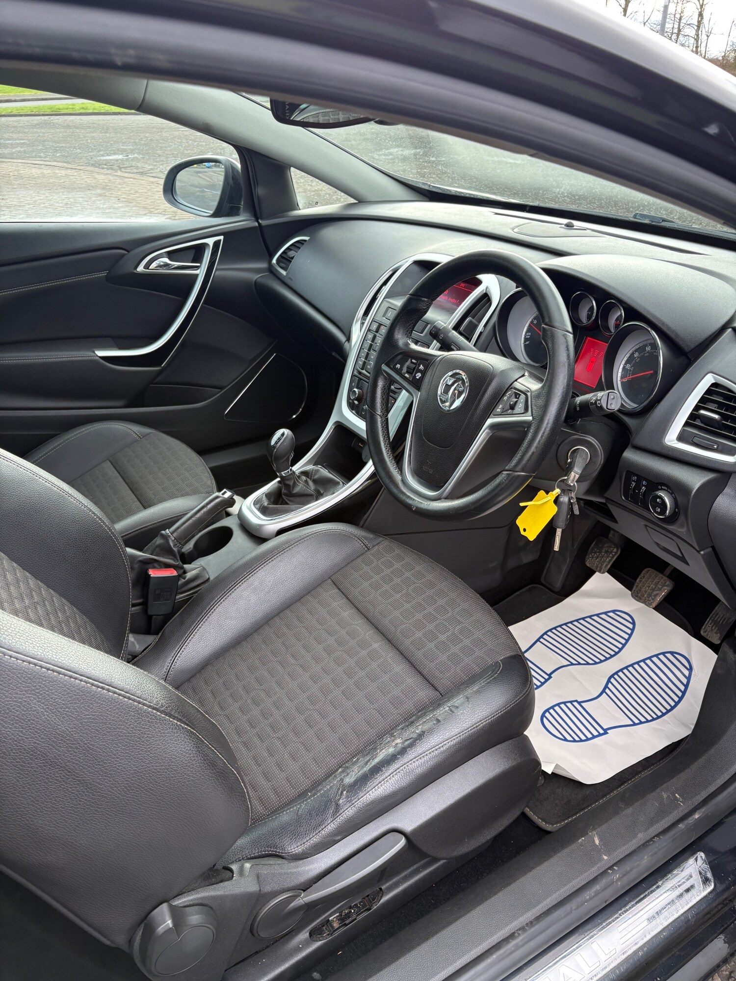 Used Vauxhall Astra GTC 2013 for sale - 77570405: Photo 8