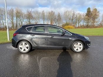 Used Vauxhall Astra 2014 for sale - 77570417: Photo