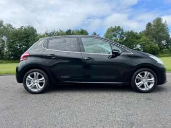 Used Peugeot 208 2014 for sale - 75091752: Photo