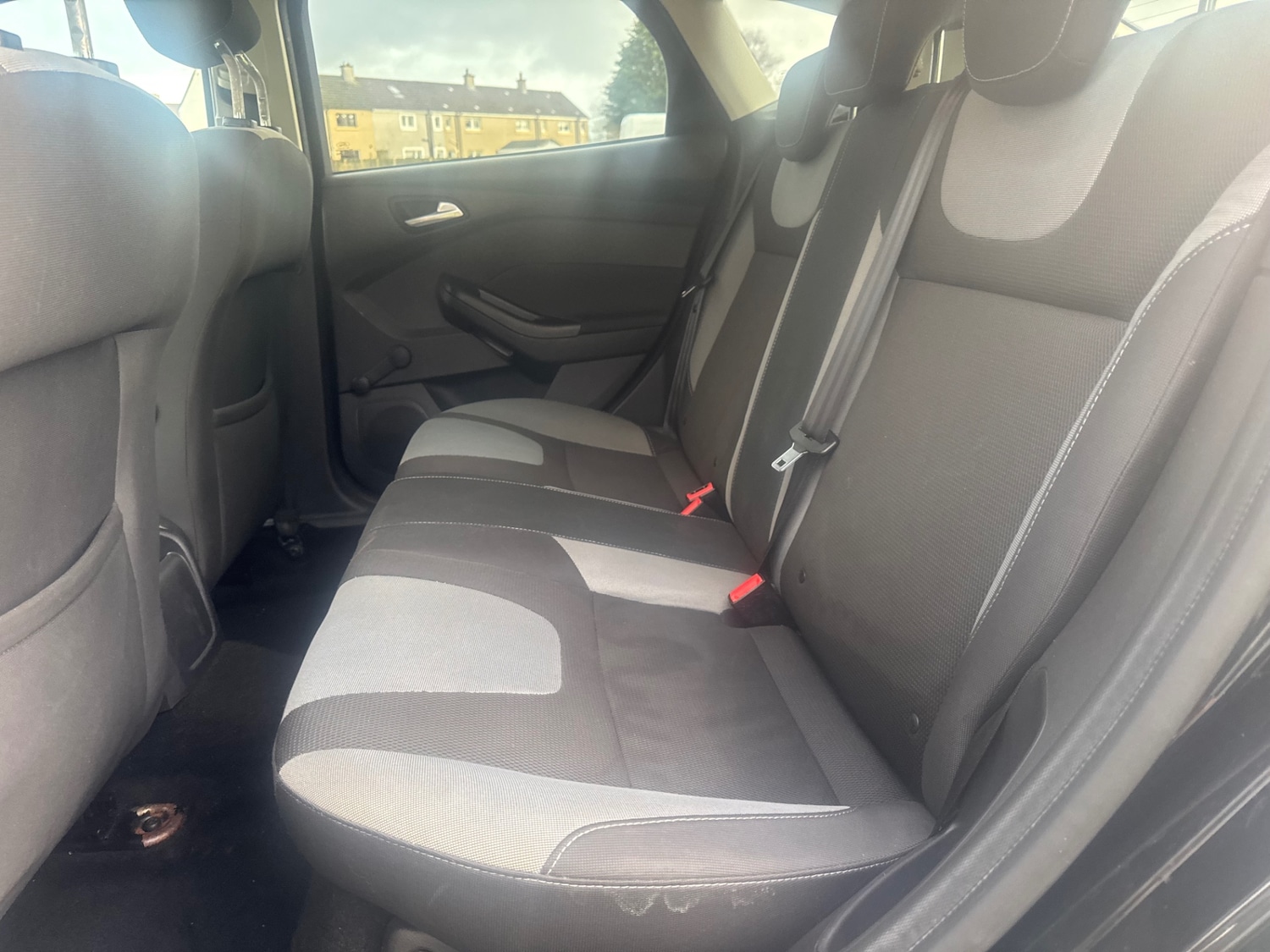 Used Ford Focus 2012 for sale - 76559599: Photo 14