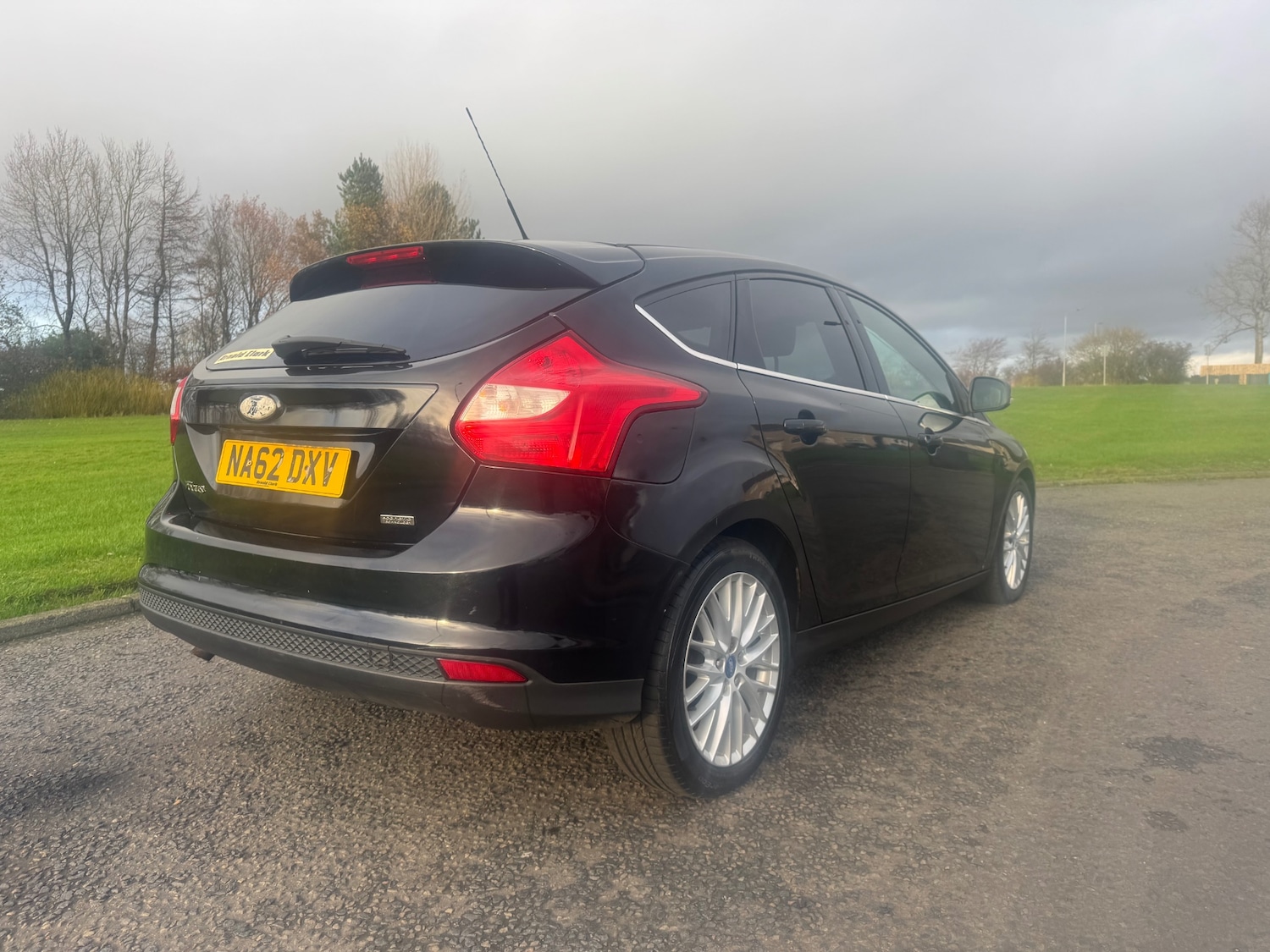 Used Ford Focus 2012 for sale - 76559599: Photo 2