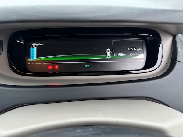 Used Renault Zoe 2016 for sale - 76275978: Photo 10