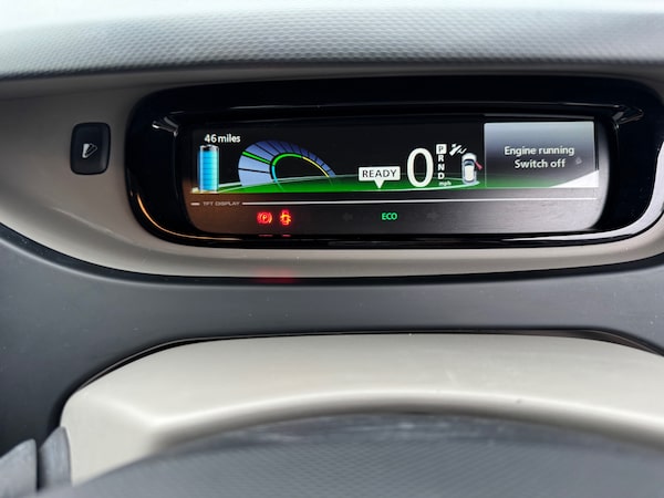 Used Renault Zoe 2016 for sale - 76275978: Photo 12