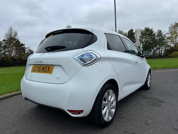 2016 (16) - 65kW Dynamique Nav 22kWh 5dr Auto