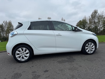 Used Renault Zoe 2016 for sale - 76275978: Photo 2