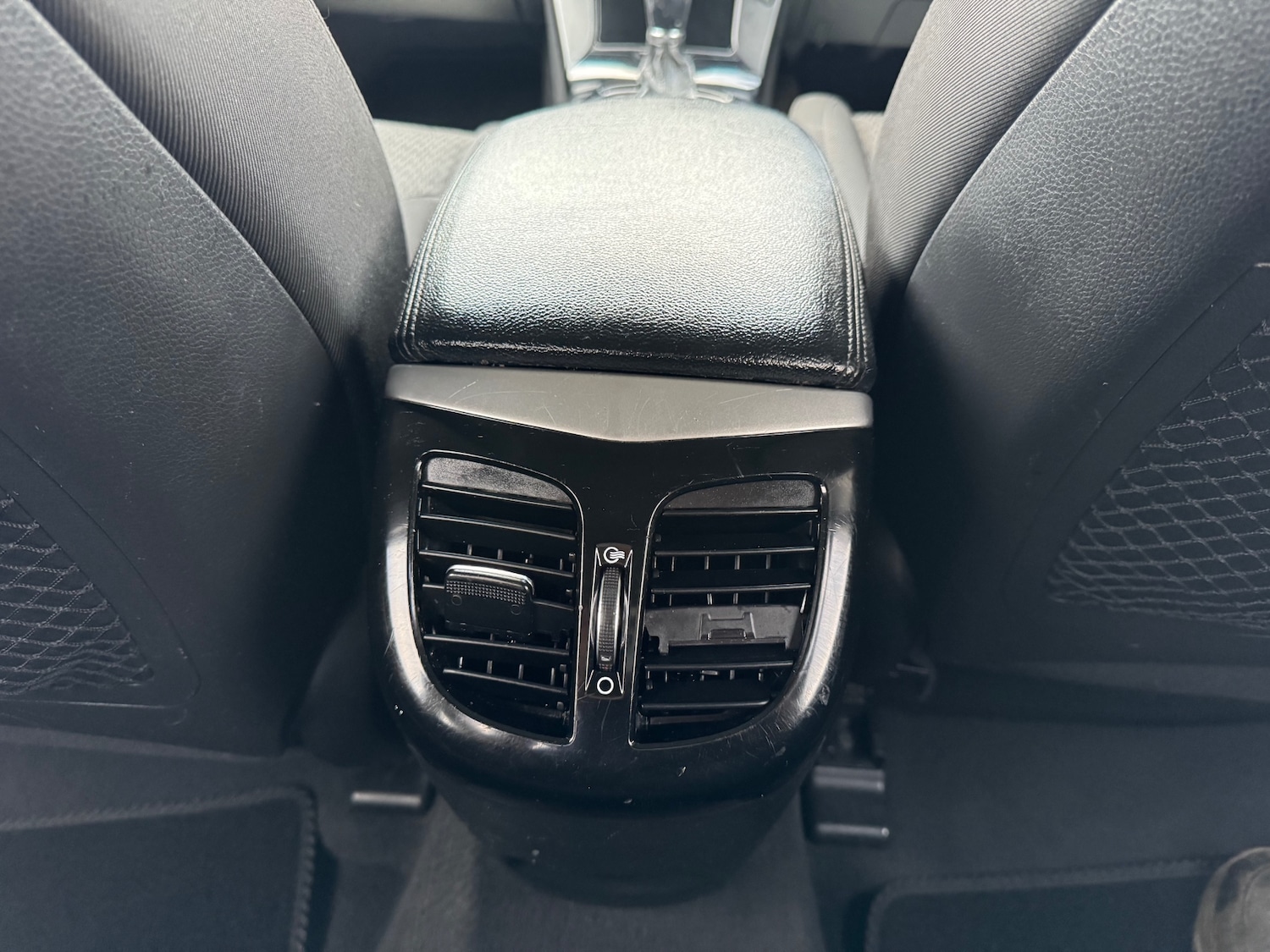 Used Hyundai i40 2014 for sale - 77272268: Photo 21