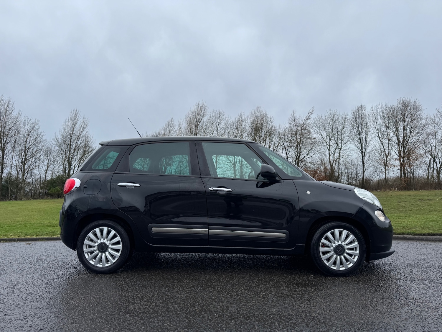 Used Fiat 500L 2013 for sale - 77846249: Photo 2