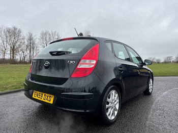 Used Hyundai i30 2010 for sale - 77629291: Photo