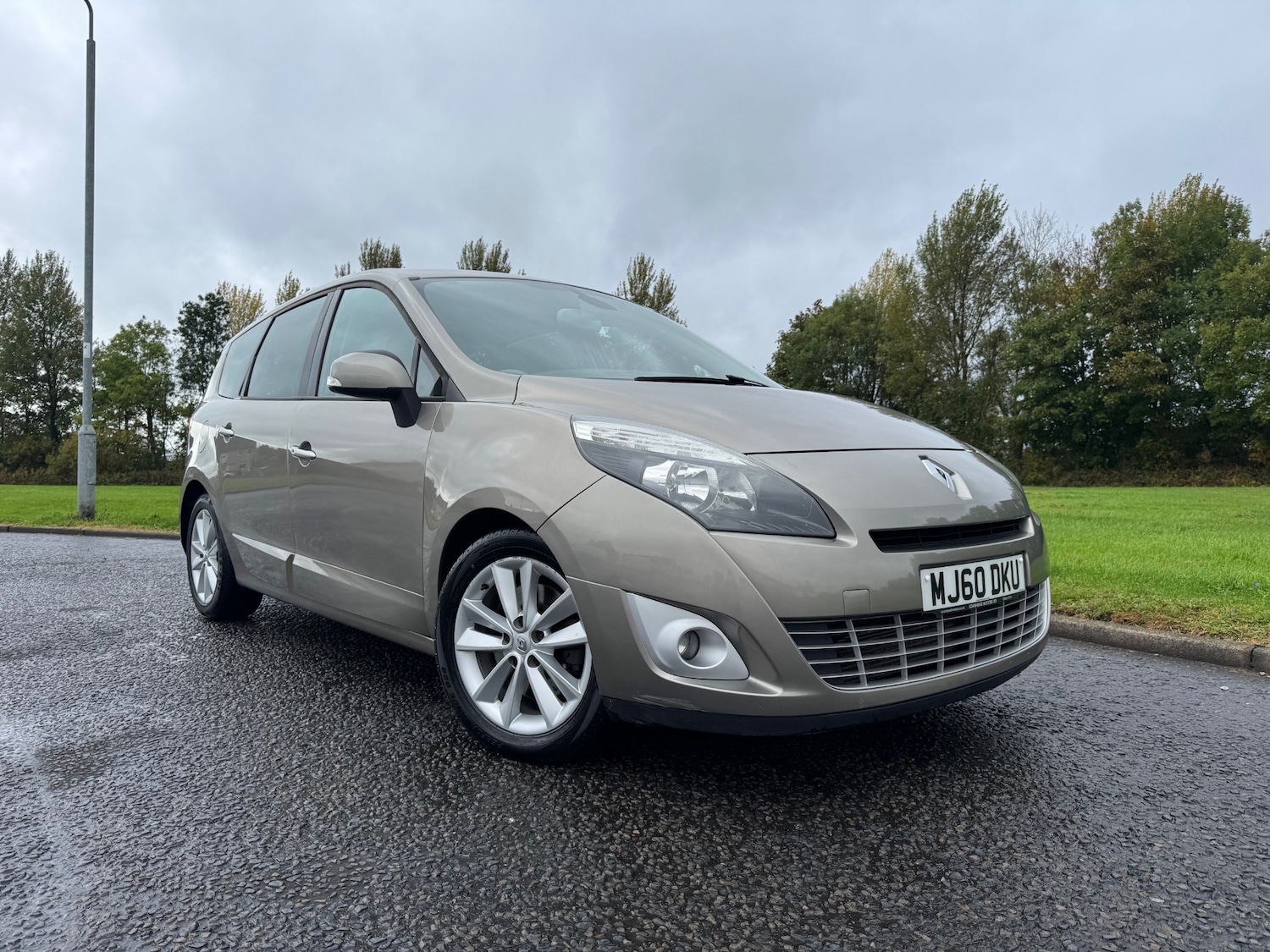 Used Renault Grand Scenic 2010 for sale - 76128793: Photo 1