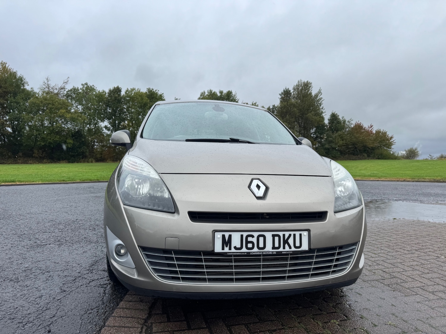 Used Renault Grand Scenic 2010 for sale - 76128793: Photo 3