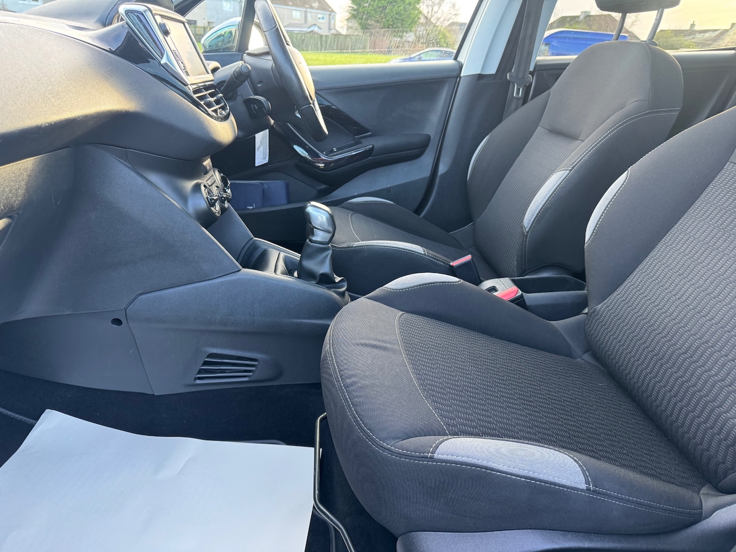 Used Peugeot 208 2014 for sale - 76919047: Photo 12