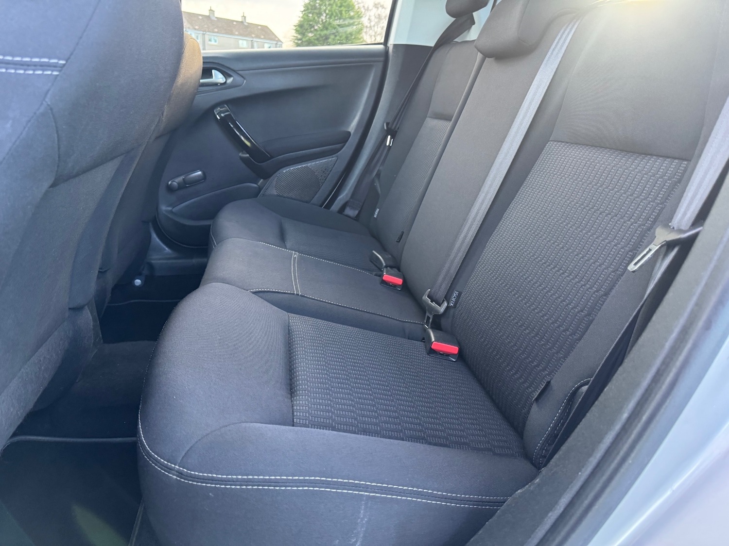 Used Peugeot 208 2014 for sale - 76919047: Photo 14