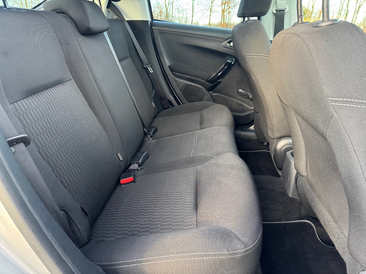 Used Peugeot 208 2014 for sale - 76919047: Photo 17