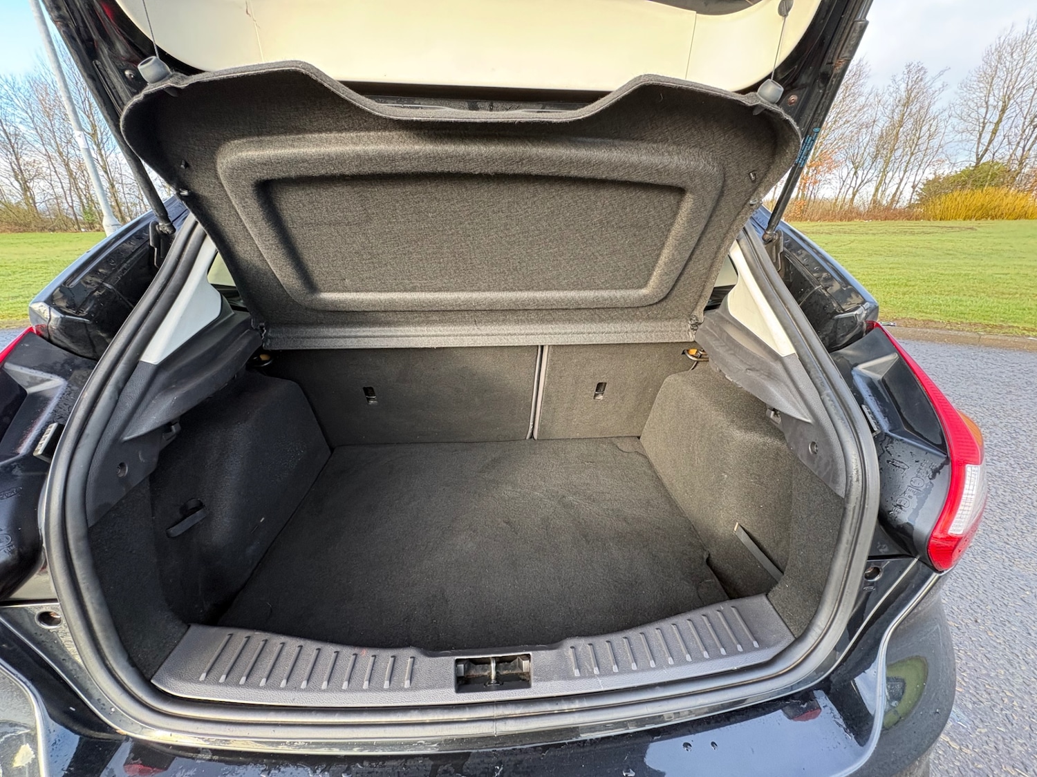 Used Ford Focus 2012 for sale - 77570871: Photo 17