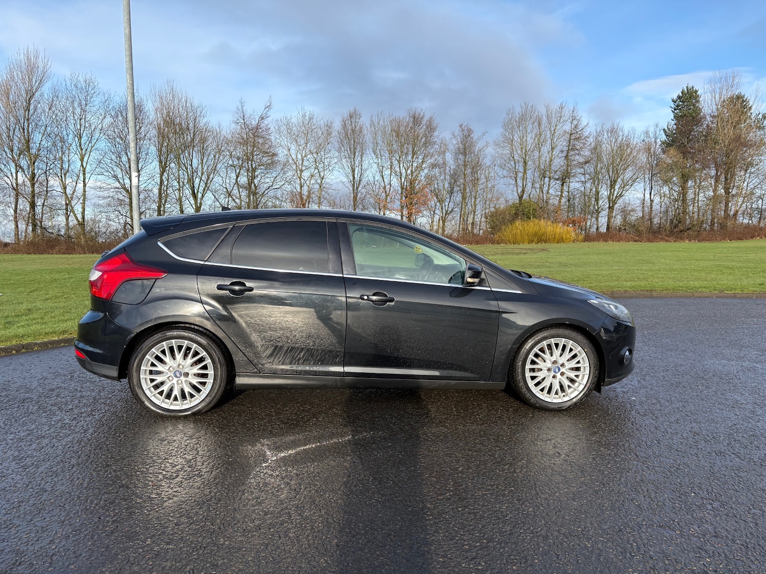 Used Ford Focus 2012 for sale - 77570871: Photo 2