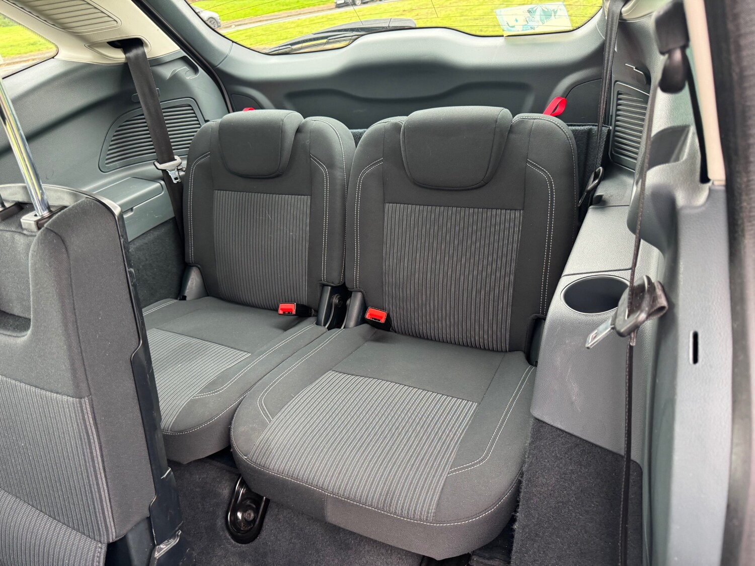 Used Ford Grand C-Max 2014 for sale - 76006401: Photo 20