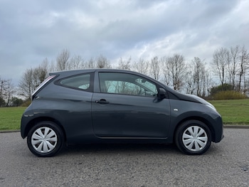 Used Toyota AYGO 2015 for sale - 77743421: Photo
