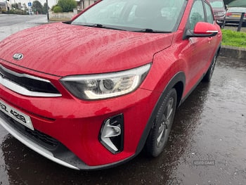 Used Kia Stonic 2021 for sale - 79610080: Photo